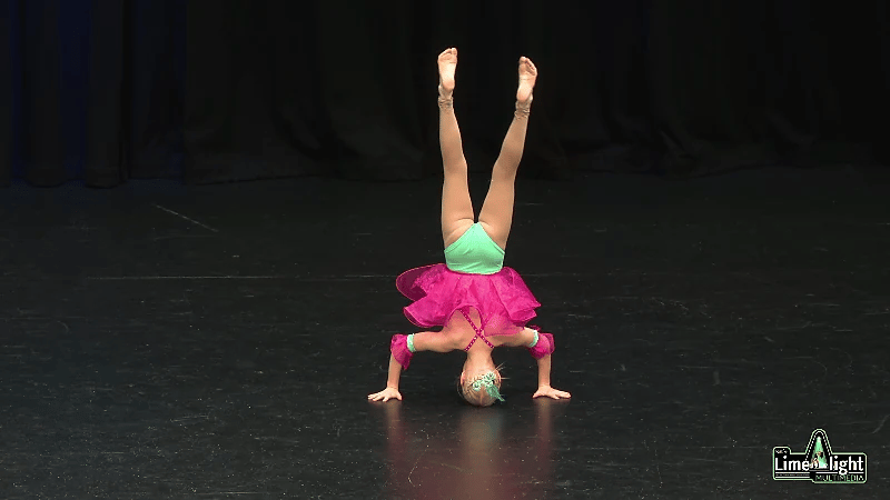sb_sc 26 Section 22S 8 & U Acrobatics SOLO