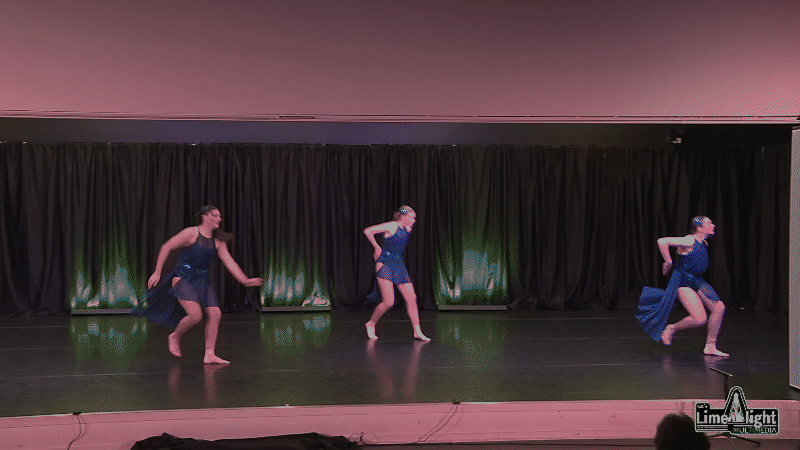 dc26 Section 201 15 Years & Over Lyrical Or Contemporary DUO/TRIO