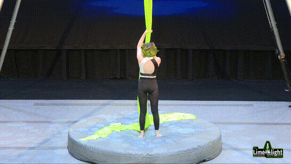 bta_brisbane_2025 Section 3 13–17 Years Silks SOLO