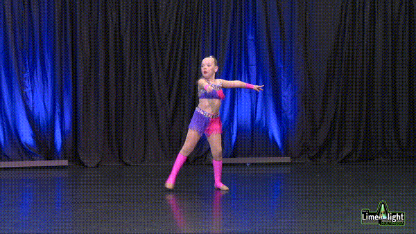dancers_connect_25 Section 30 8 Years Up Tempo Jazz SOLO