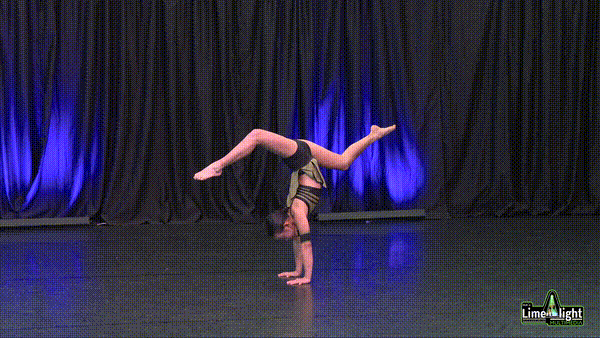 dancers_connect_25 Section 50 9 and 10 Years Acrobatics SOLO