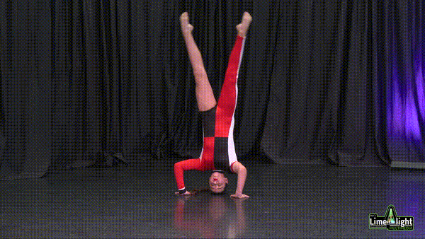 dancers_connect_25 Section 80 11 and 12 Years Acrobatics SOLO
