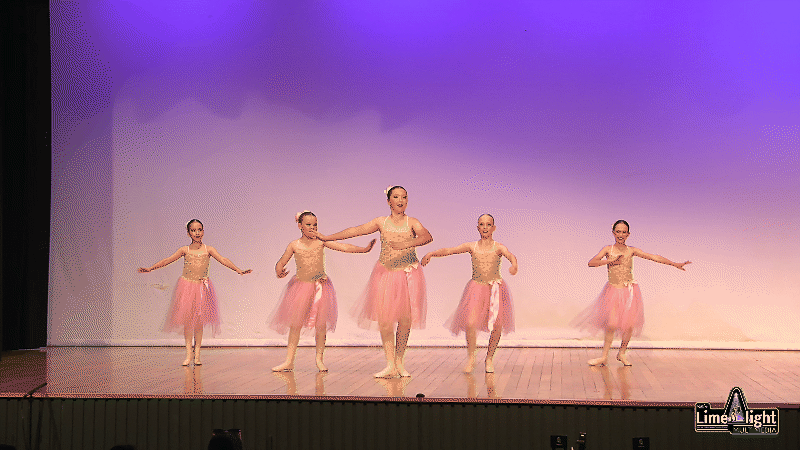 lddf 26 Section 196 10 Years & Under Classical Ballet GROUP
