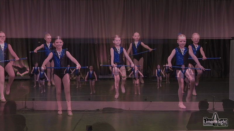 dc26 Section 225 8 Years & Under Any Dance GROUP