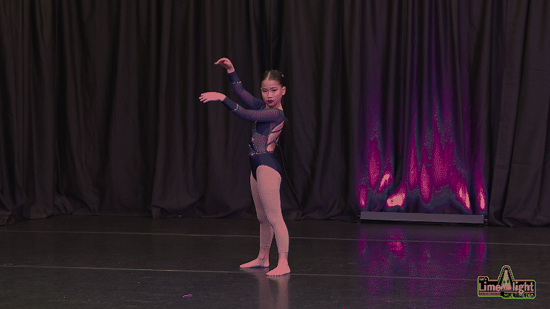 dc26 Section 51 9-10 Years Contemporary SOLO