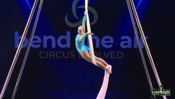 bta-syd-26 Section 5 13–14 YEARS Silks SOLO