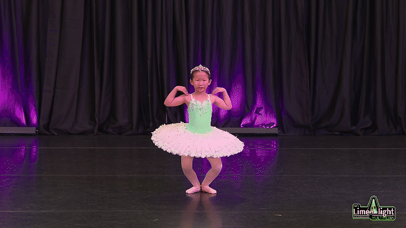 dc26 Section 12 6-7 Years Classical Ballet SOLO