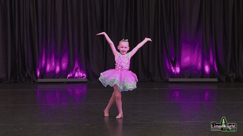 dc26 Section 13 6-8 Years Song and Dance SOLO