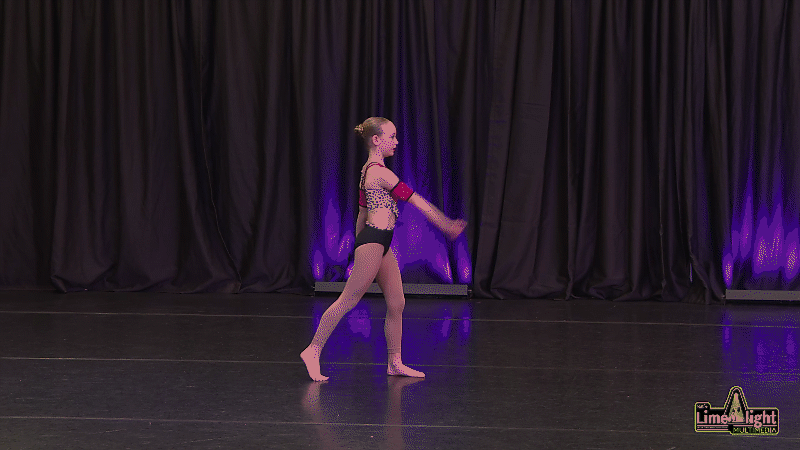 dc26 Section 18 7-8 Years Acrobatics SOLO