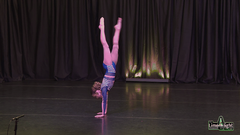 dc26 Section 18 7-8 Years Acrobatics SOLO