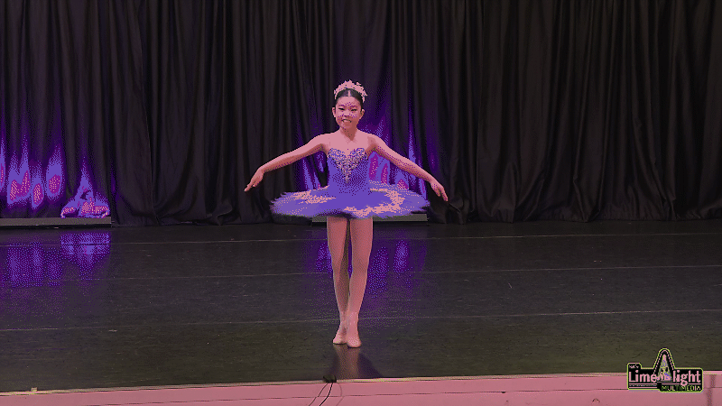 dc26 Section 42 8 Years Classical Ballet SOLO