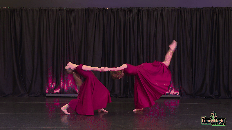 dc26 Section 201 15 Years & Over Lyrical Or Contemporary DUO/TRIO