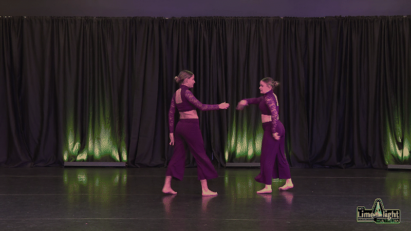 dc26 Section 201 15 Years & Over Lyrical Or Contemporary DUO/TRIO