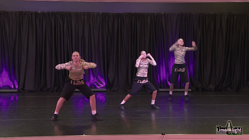 dc26 Section 195 14 Years & Under Any Dance DUO/TRIO
