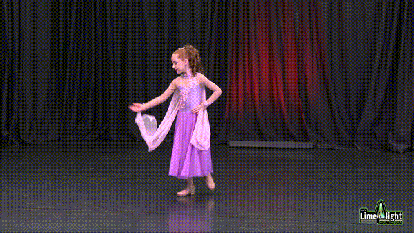 dancers_connect_25 Section 24 7 and 8 Years Waltz Tap SOLO