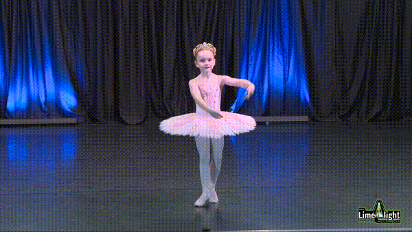 dancers_connect_25 Section 27 7 Years Classical Ballet SOLO