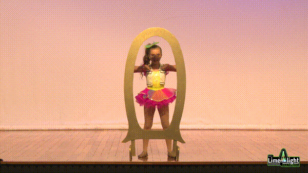 lddf_25 Section 17 7 Years Song and Dance SOLO