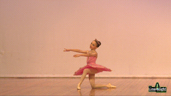 lddf_25 Section 40 8 Years Classical Ballet SOLO