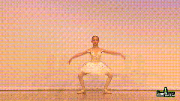 lddf_25 Section 41 9 Years Classical Ballet SOLO