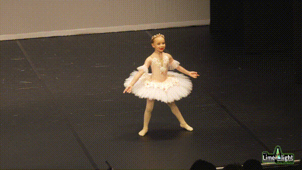 sce-solos-26 Section 2 7 Years & Under Novice SOLO