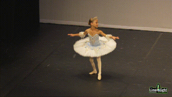sce-solos-26 Section 21 8 Years Classical Ballet SOLO