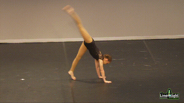 sce-solos-26 Section 77 10 Years & Under Acrobatics SOLO